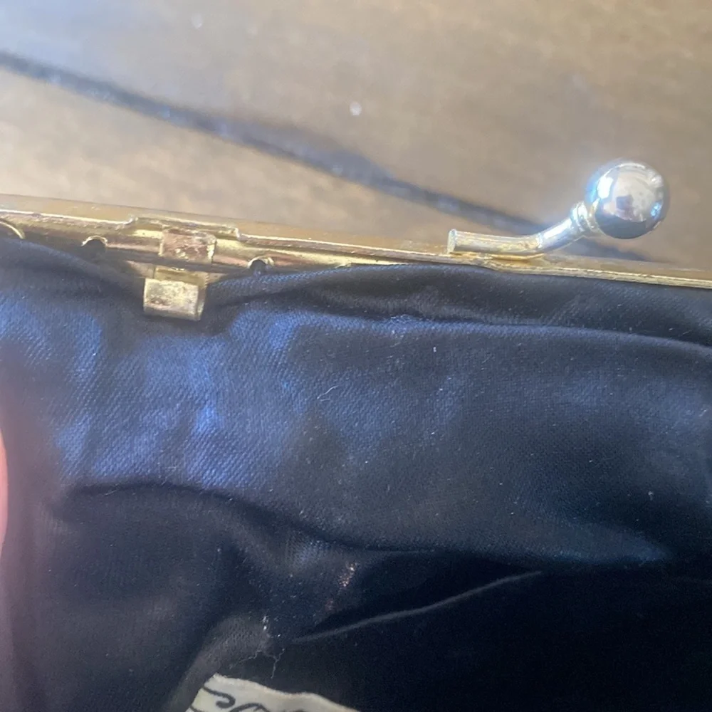 Elegant Black Beaded Clutch‎ colorifics